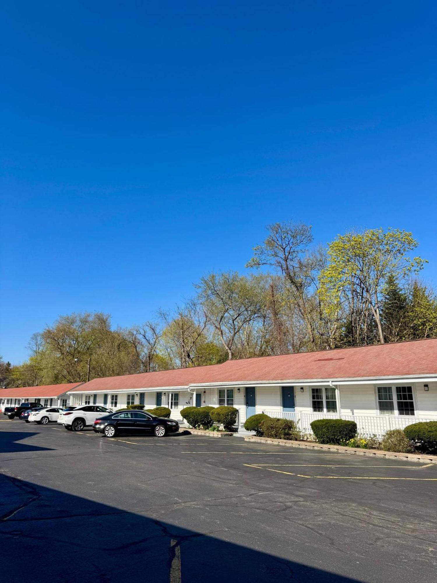 Chisholm'S Motor Inn Saugus Εξωτερικό φωτογραφία