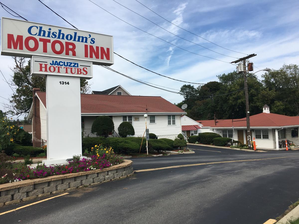 Chisholm'S Motor Inn Saugus Εξωτερικό φωτογραφία